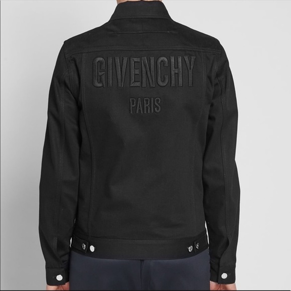 GIVENCHY - Picture 4 of 16
